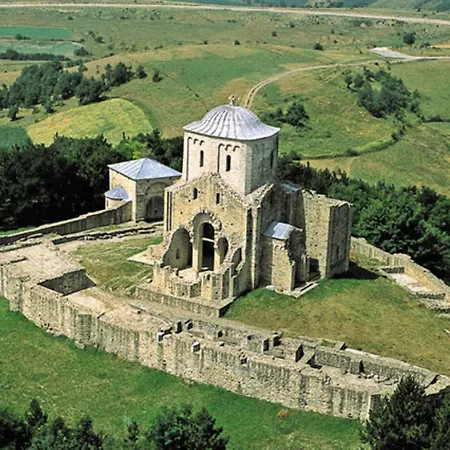 Modern Spacious Vis Apartment! 5min Cafes *